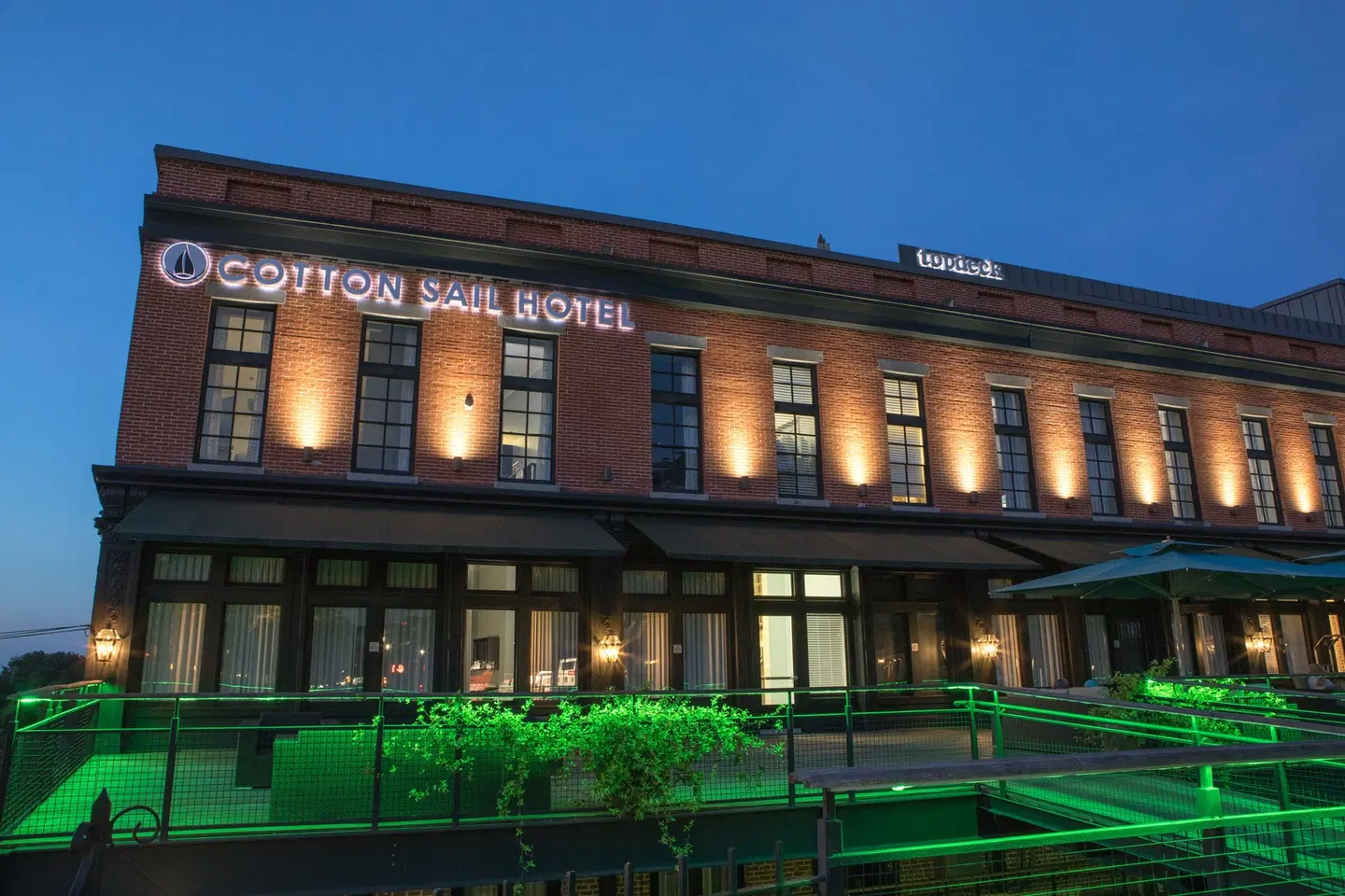 The Cotton Sail Hotel Savannah, Tapestry Collection by Hilton EXTERIOR