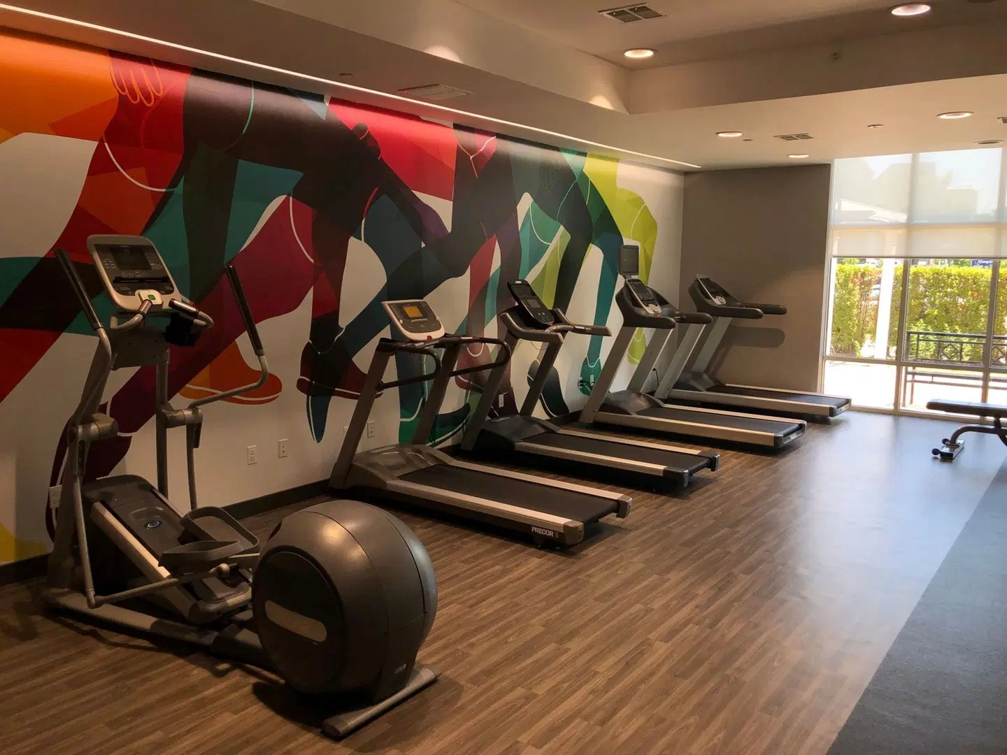 Hampton Inn & Suites Staten Island SPORTS_AND_LEISURE