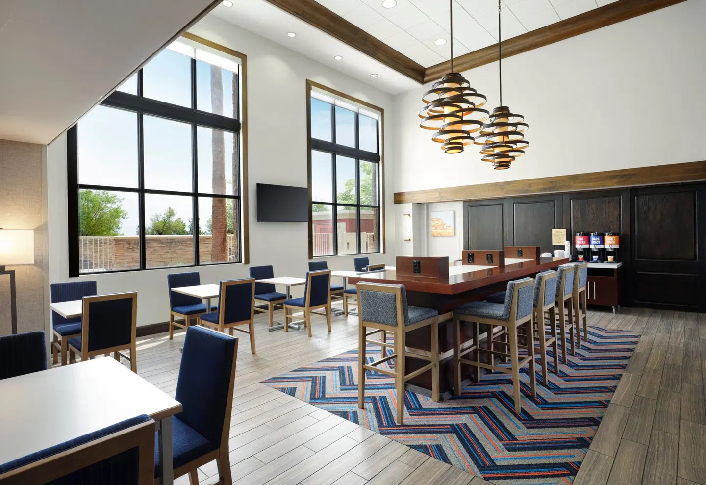 Hampton Inn & Suites Las Vegas-Red Rock/Summerlin Bar