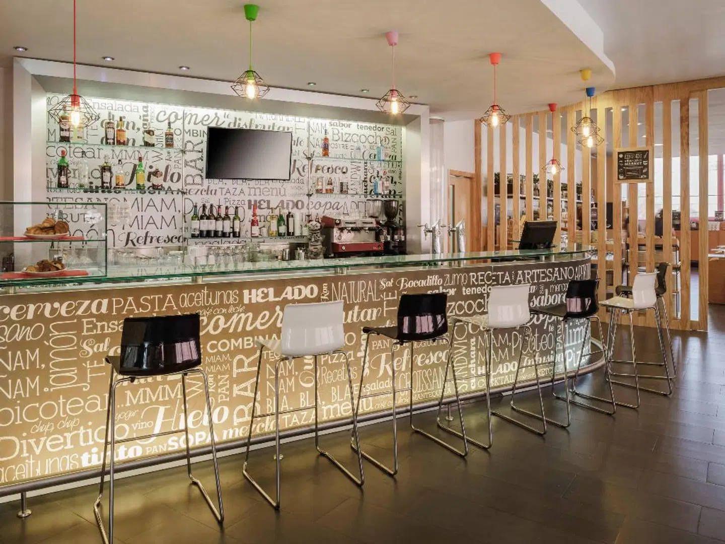 ibis Malaga Centro Ciudad Bar