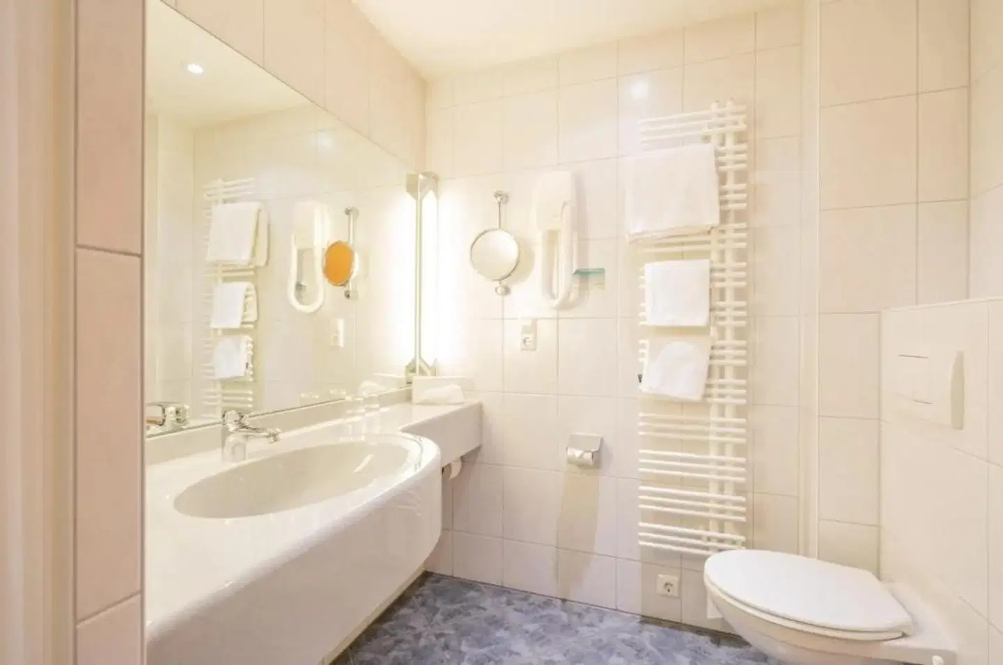 Zum Adler Badezimmer