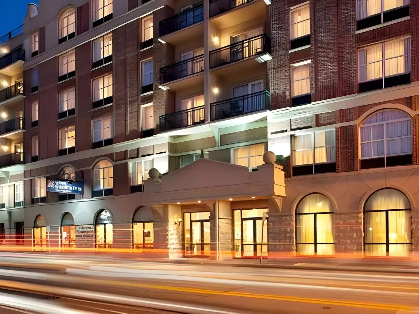 Hilton Garden Inn Savannah Historic District EXTERIOR