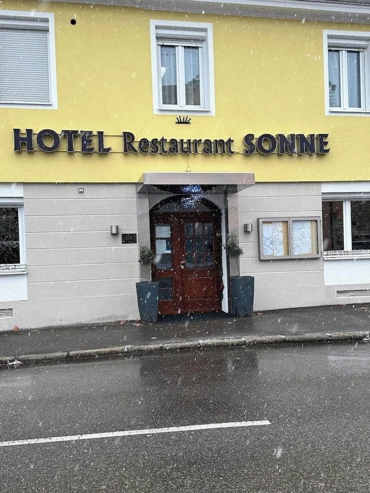 Sonne EXTERIOR