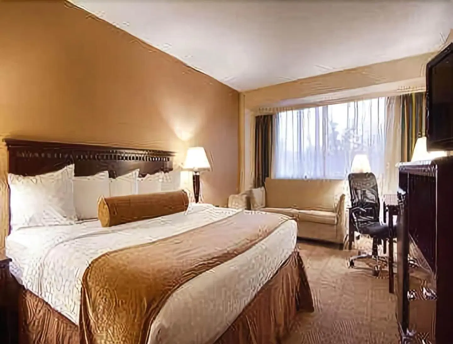 Ramada by Wyndham East Syracuse Carrier Circle ROOM_EXAMPLE