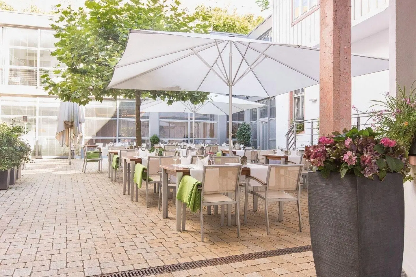 Arthotel Restaurant