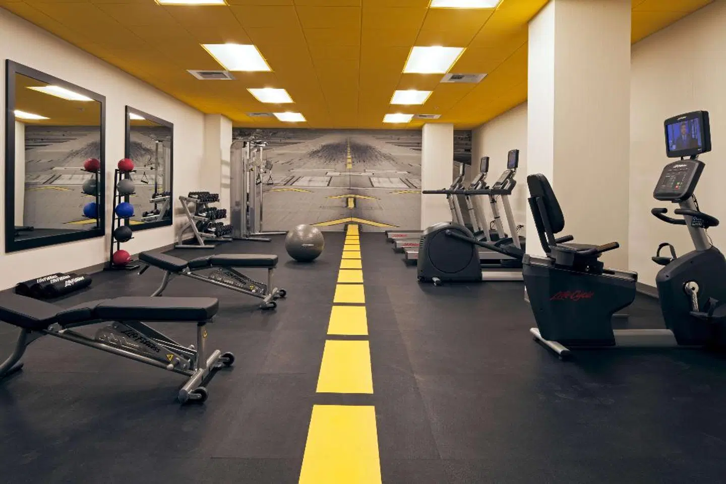 Homewood Suites by Hilton Los Angeles International Airport SPORTS_AND_LEISURE