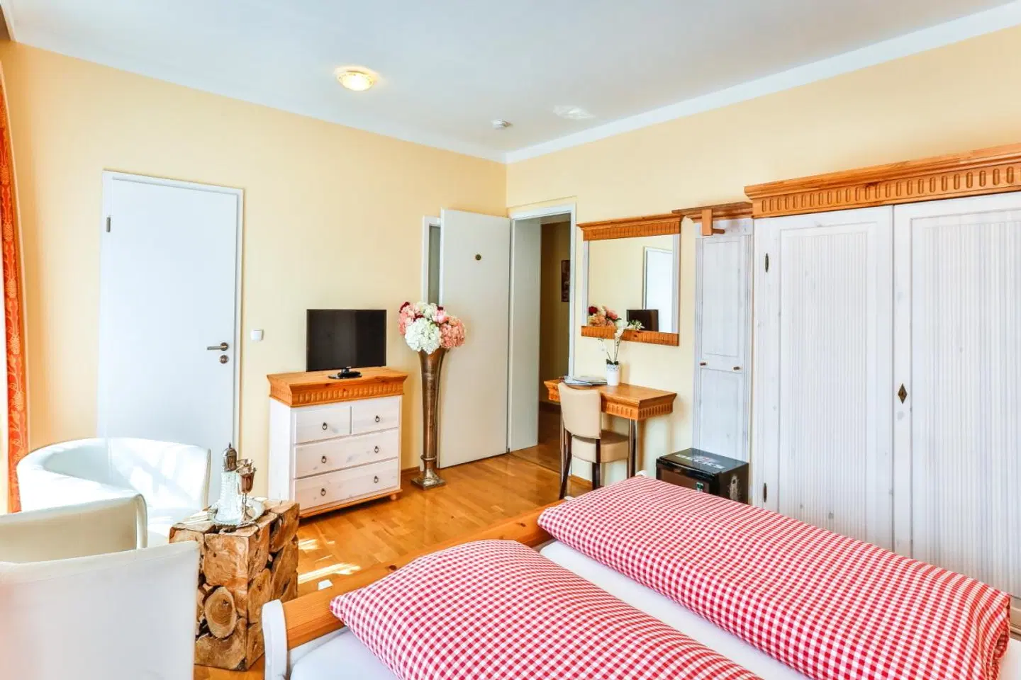 Hotel zum Goldenen Löwen ROOM_EXAMPLE