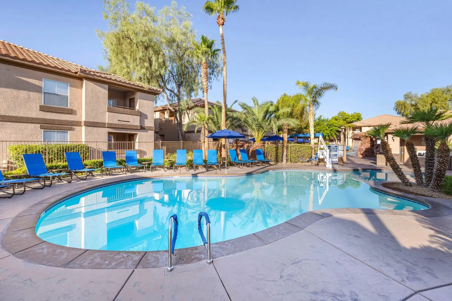 Hilton Vacation Club Desert Retreat Las Vegas OUTDOOR_POOL