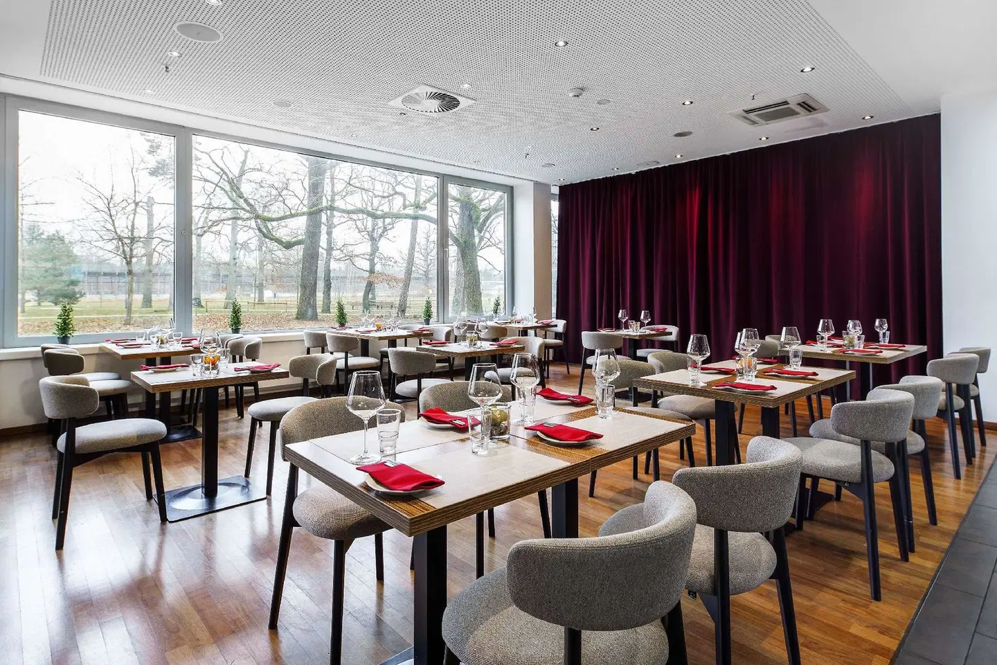 Park Inn by Radisson Frankfurt Airport Konferenz