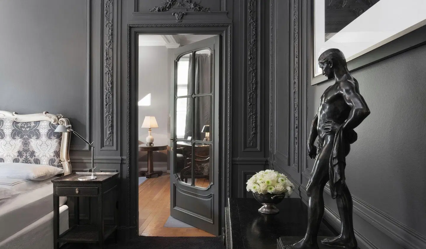 Schlosshotel Berlin by Patrick Hellmann ROOM_EXAMPLE