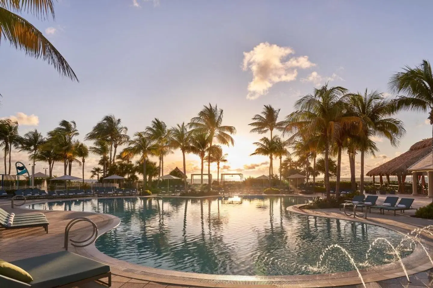 The Ritz-Carlton Key Biscayne, Miami OUTDOOR_POOL