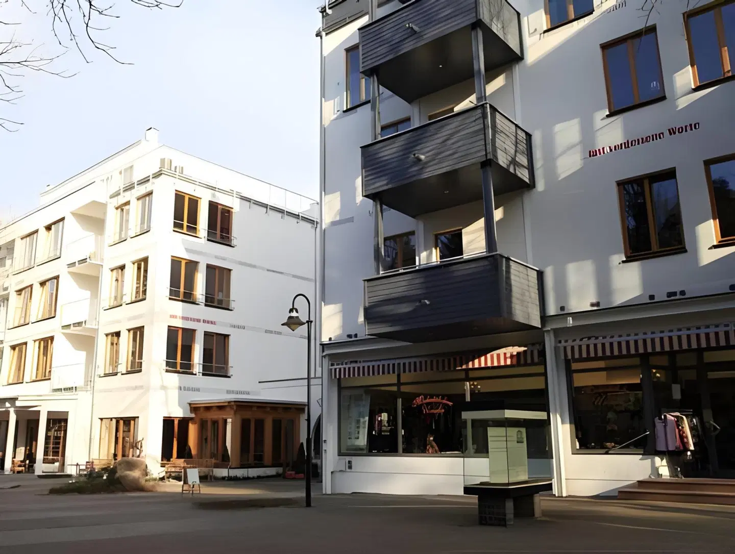 Plumbohms EXTERIOR