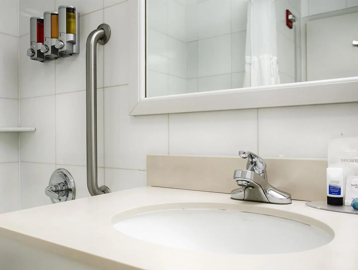 Best Western PLUS Arena Hotel Badezimmer