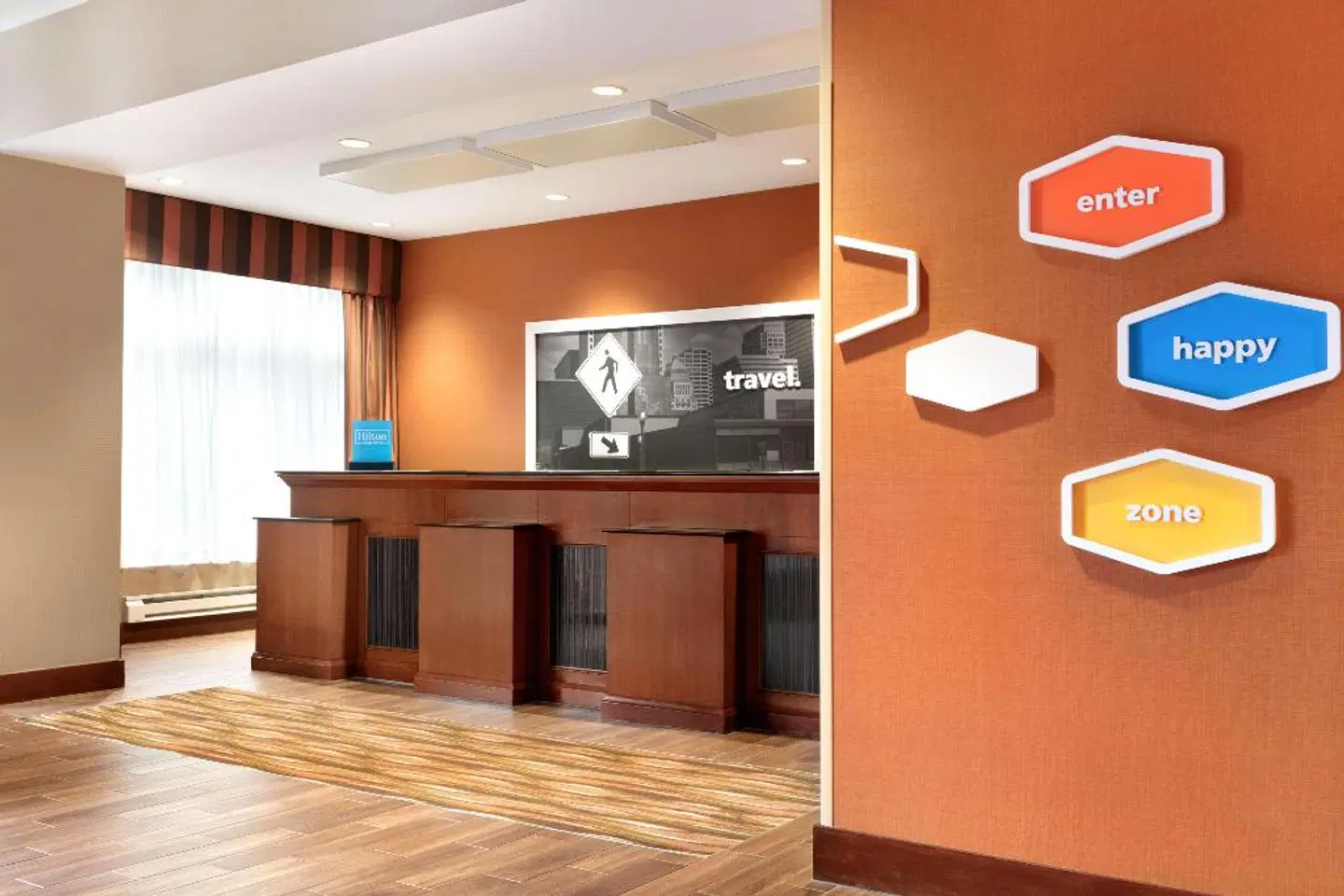 Hampton Inn New York - LaGuardia Airport LOUNGE_LOBBY