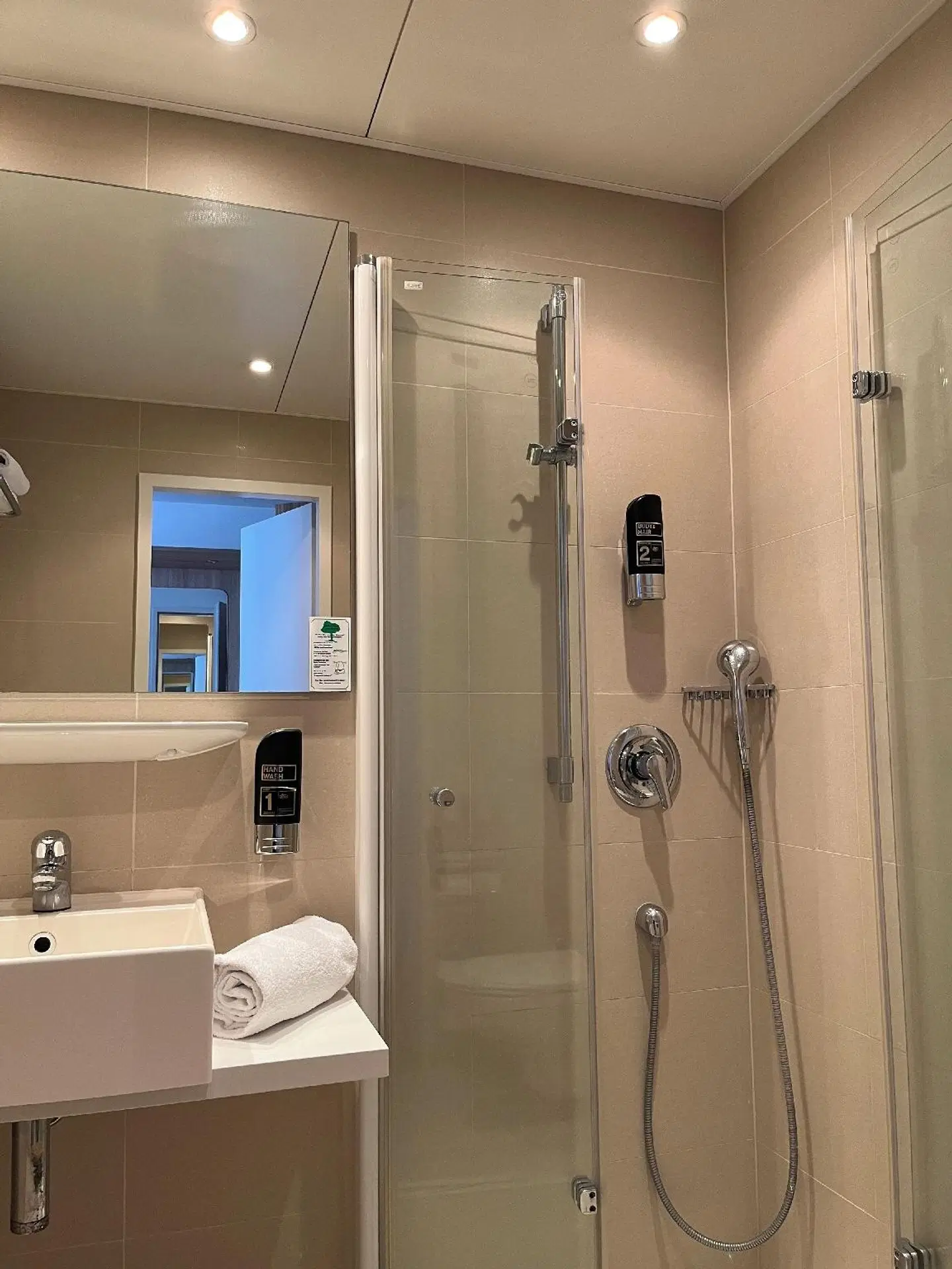 The Corner Badezimmer