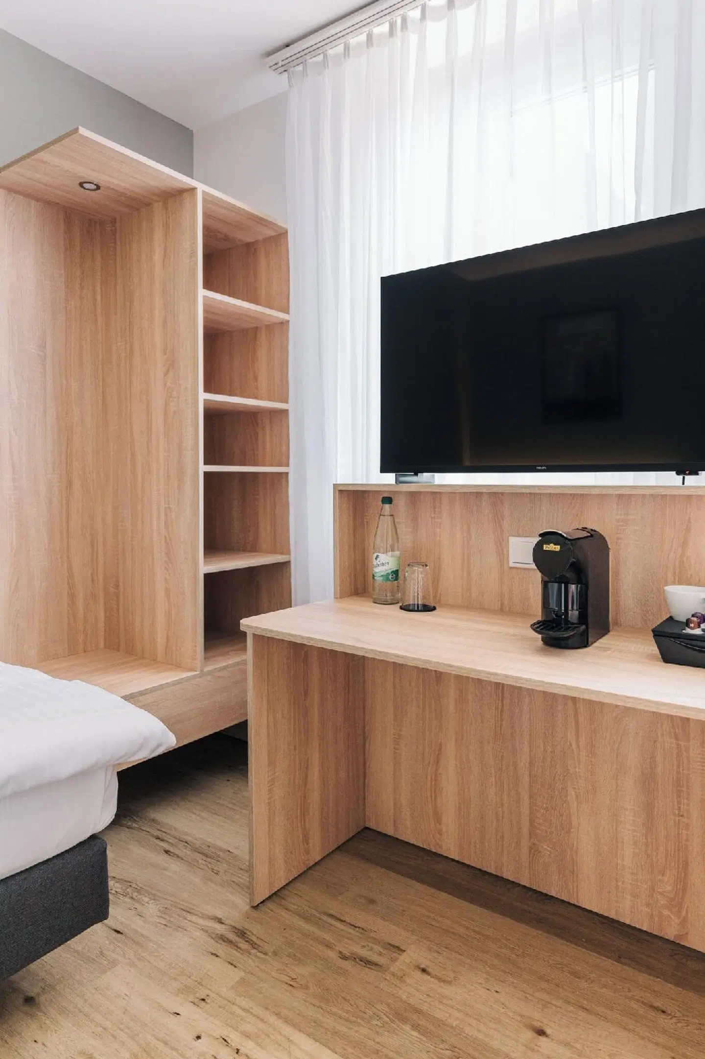 The Corner ROOM_EXAMPLE
