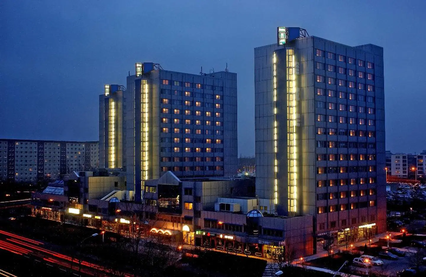 City Hotel Berlin East EXTERIOR