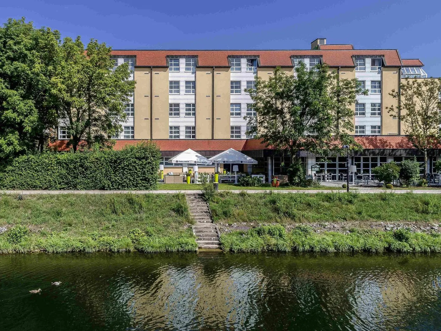 ibis Styles Regensburg EXTERIOR