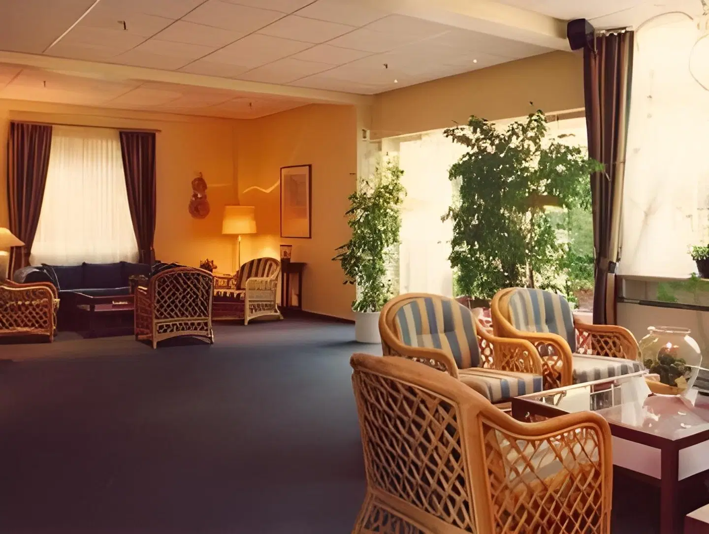 Senator-Marina LOUNGE_LOBBY