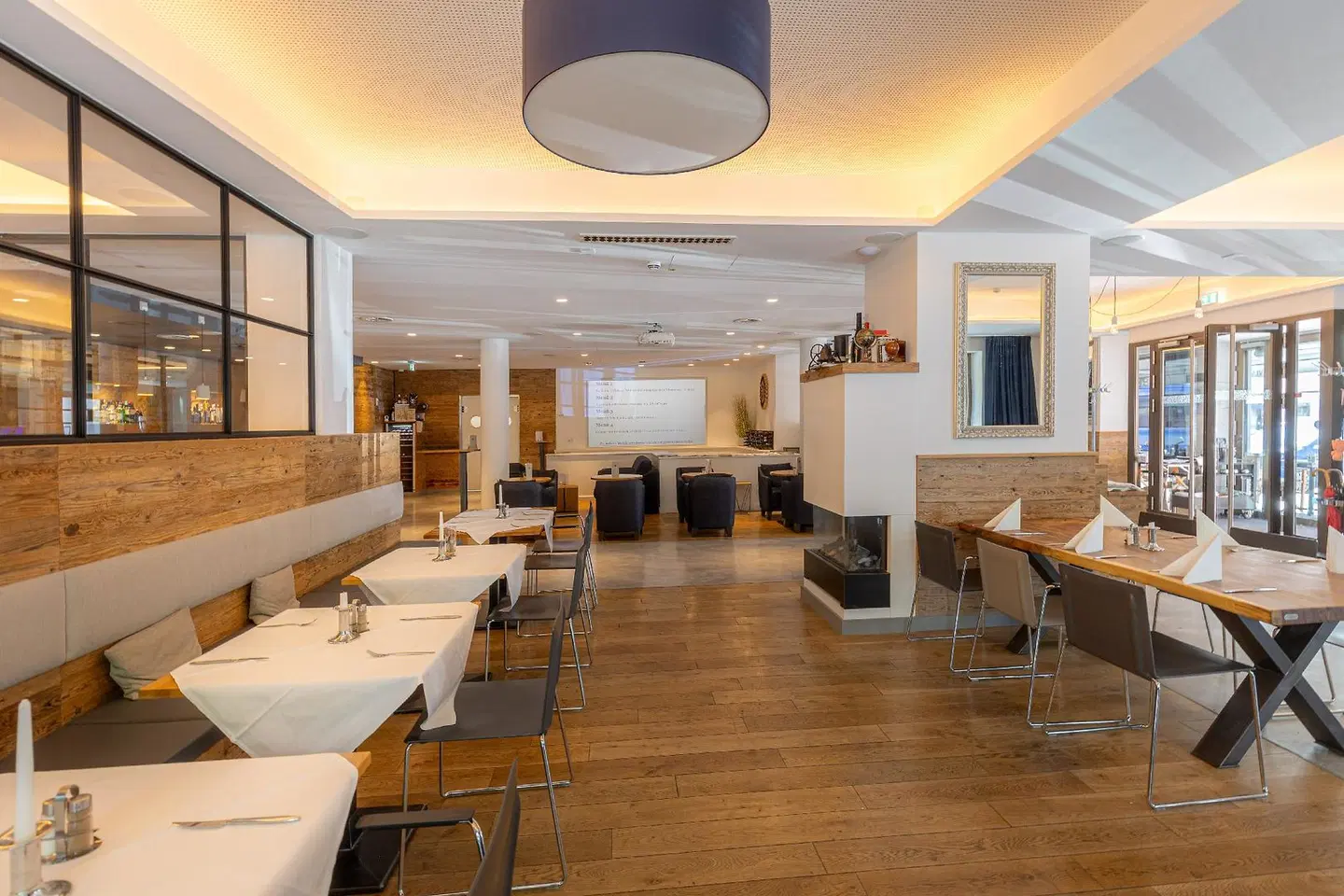 Vi Vadi Hotel Bayer 89 Bar