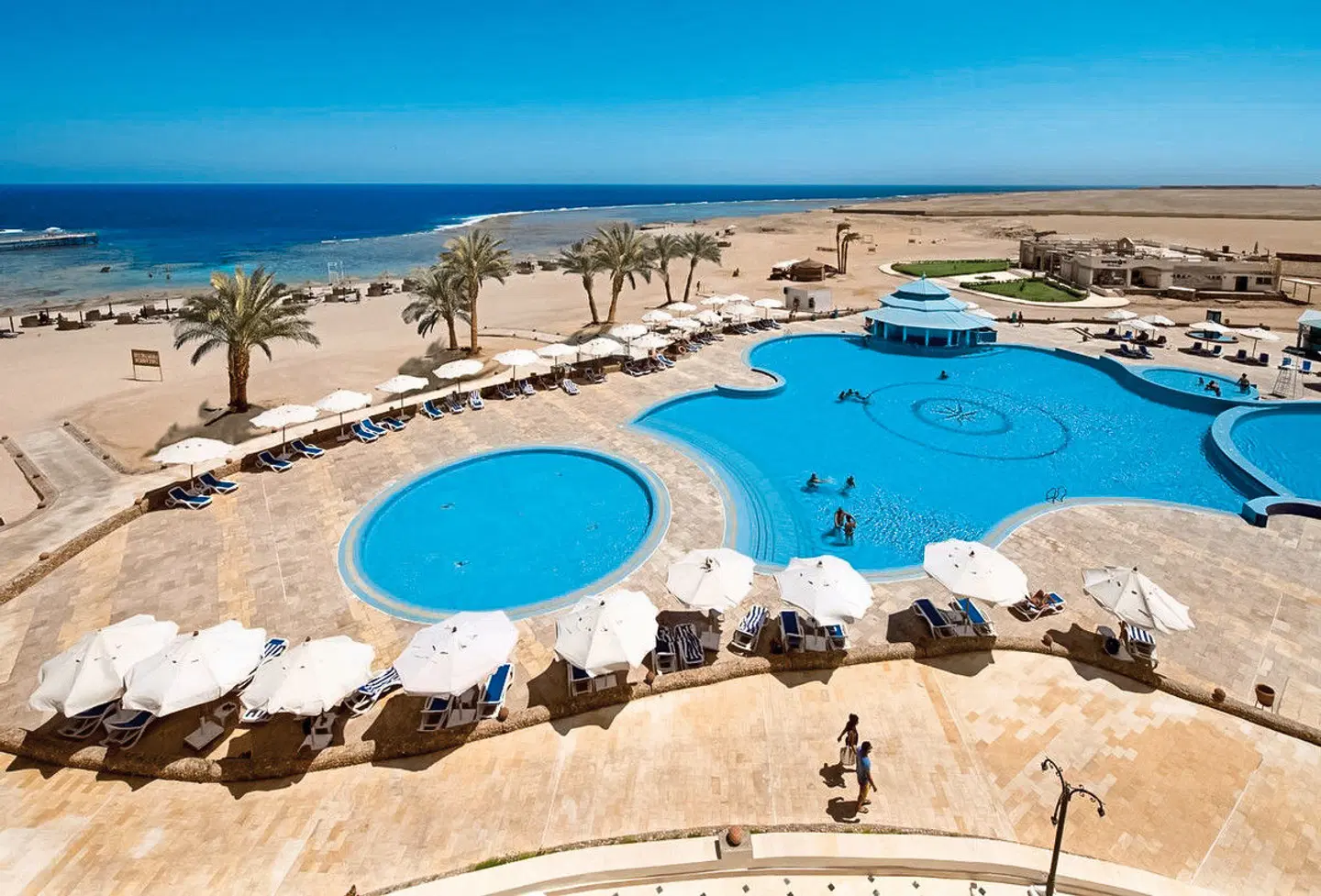 Concorde Moreen Beach Resort & Spa OUTDOOR_POOL