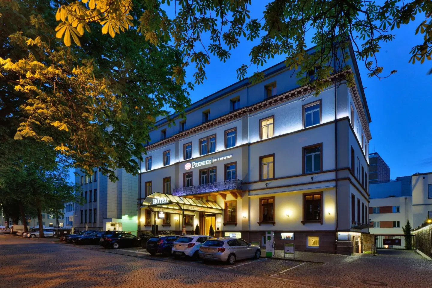 Best Western Premier Hotel Victoria EXTERIOR