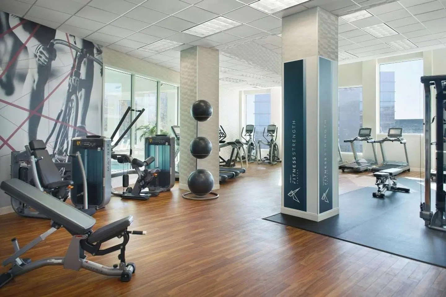 Atlanta Airport Marriott Gateway SPORTS_AND_LEISURE