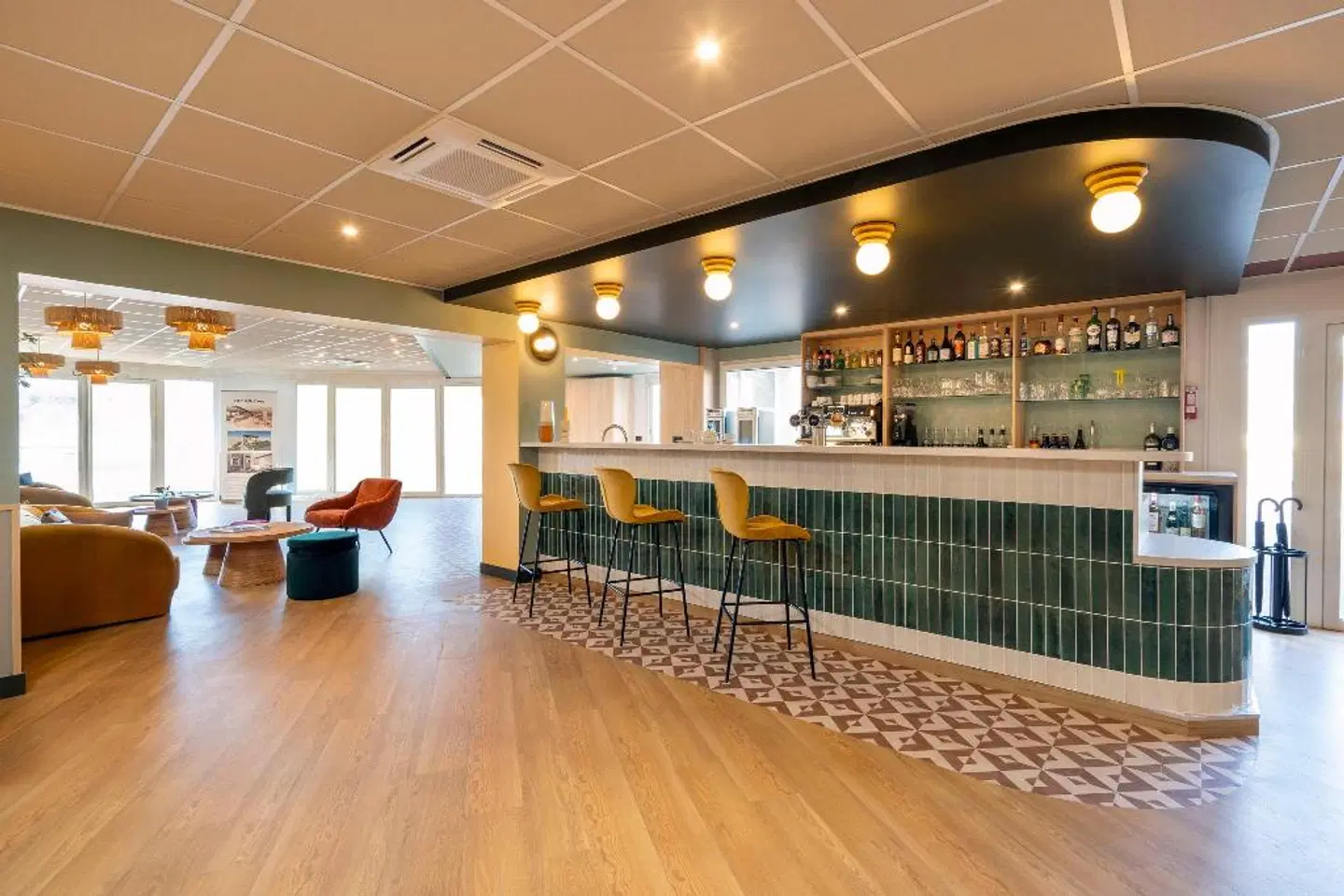 Sure Hotel by Best Western Caen Memorial Bar