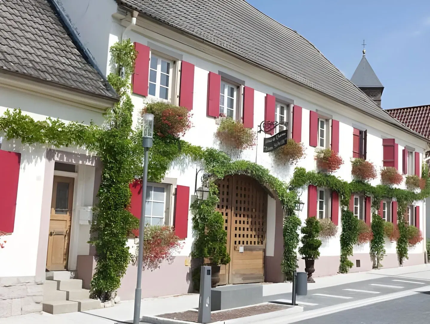 Zum Schiff EXTERIOR