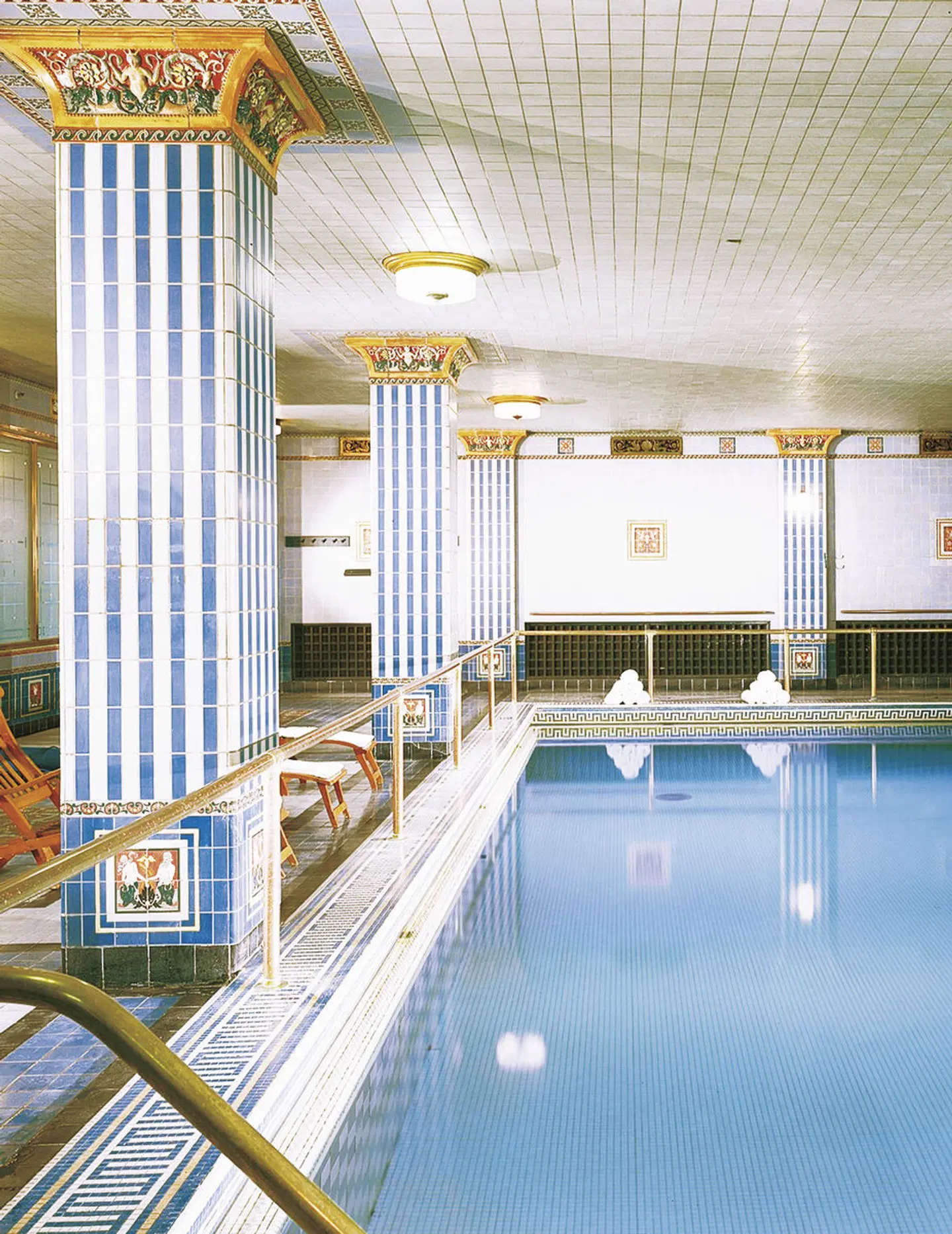 Millennium Biltmore Los Angeles Hallenbad
