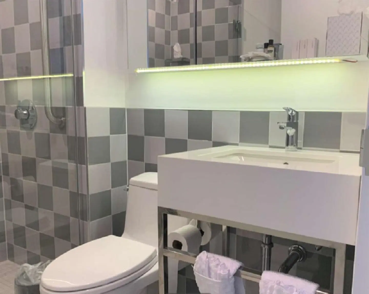 Best Western Premier Empire State Hotel Badezimmer