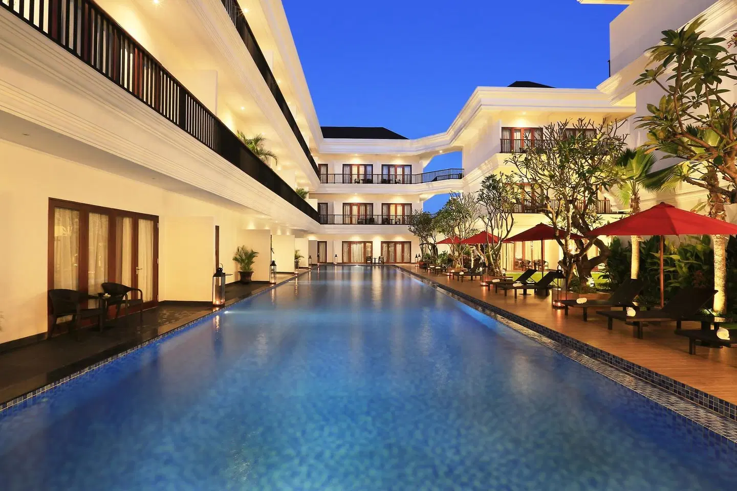 Grand Palace Hotel Sanur - Bali OUTDOOR_POOL