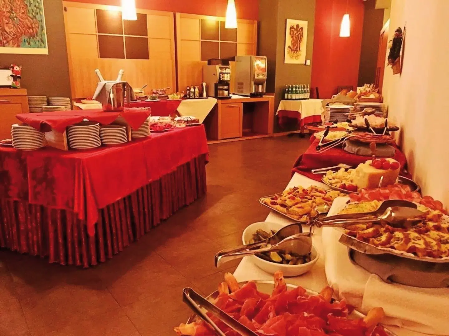 Dolomiti Chalet Family Hotel Restaurant