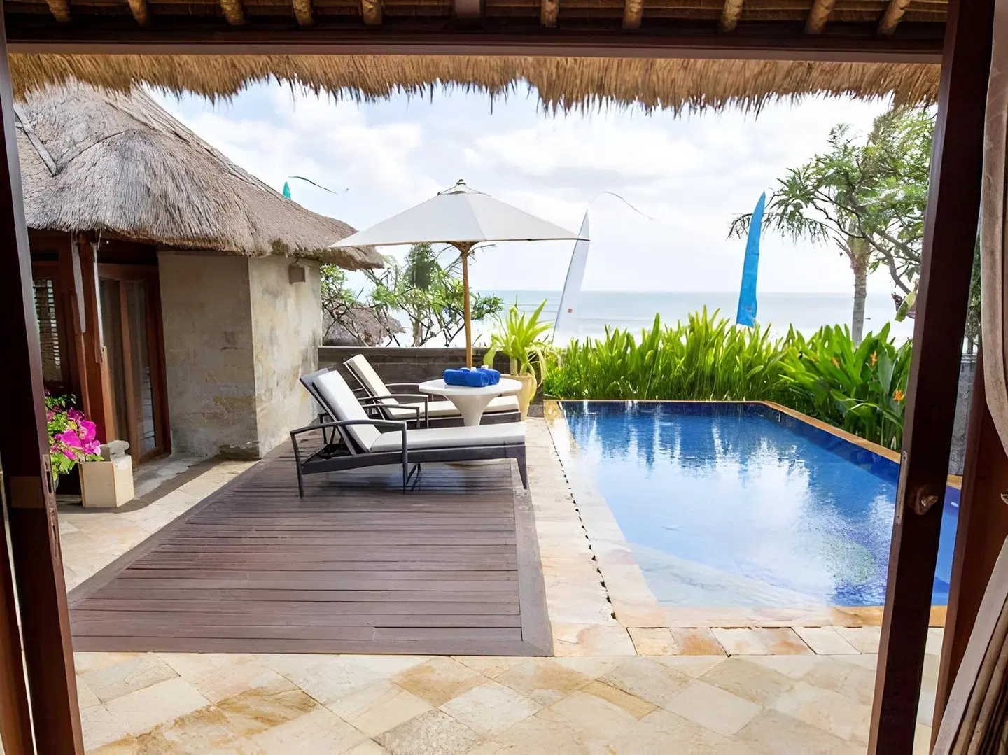 Grand Balisani Suites OUTDOOR_POOL