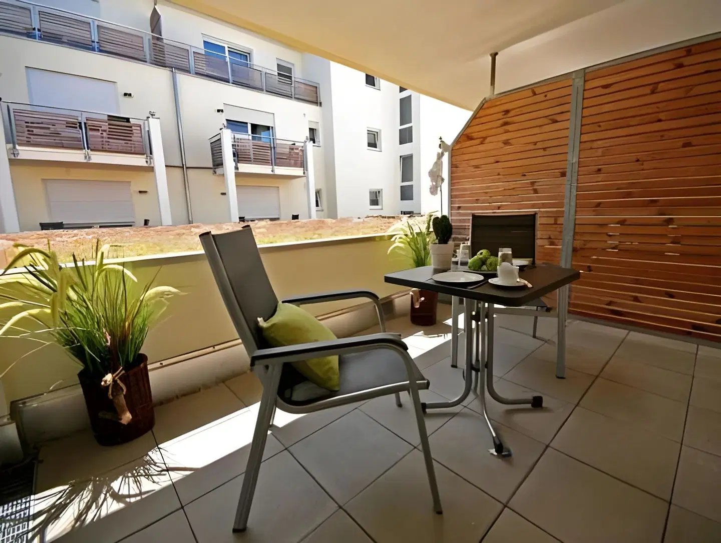 Boardinghouse HOME - adults only - Terrasse