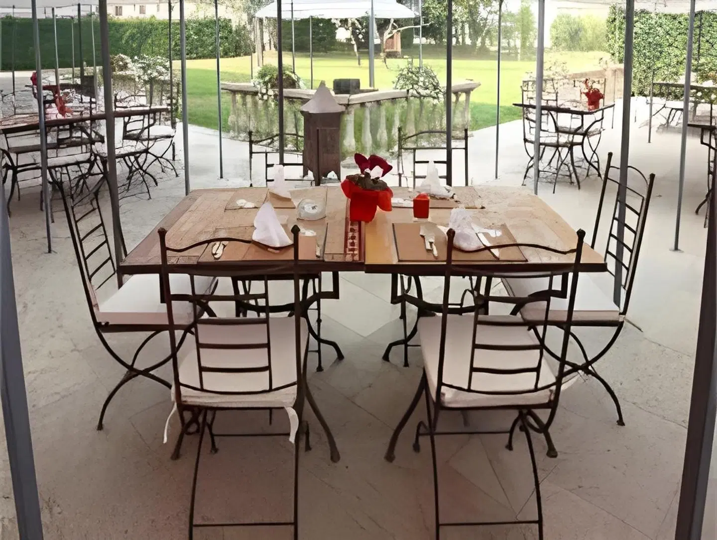 Villa Montanarini Restaurant