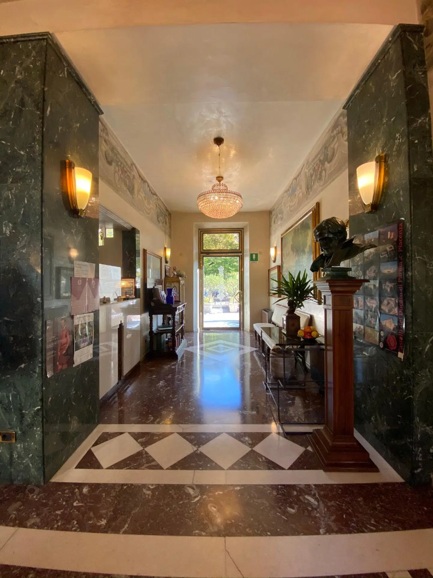 Verdi LOUNGE_LOBBY