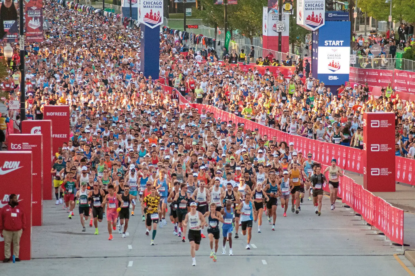 The Congress Plaza Hotel - inkl. 1 Startnummer Chicago Marathon SPORTS_AND_LEISURE