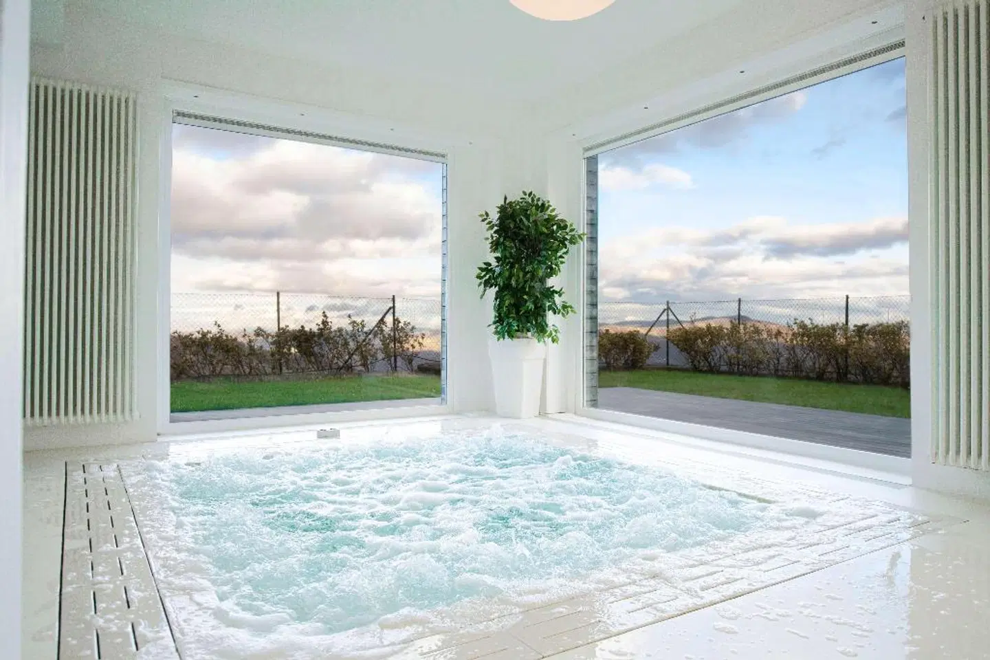 Villa delle Fate Hallenbad