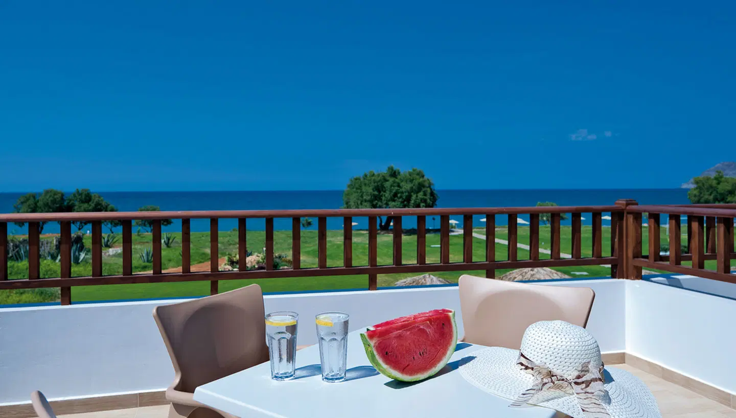 Geraniotis Beach TERRACE