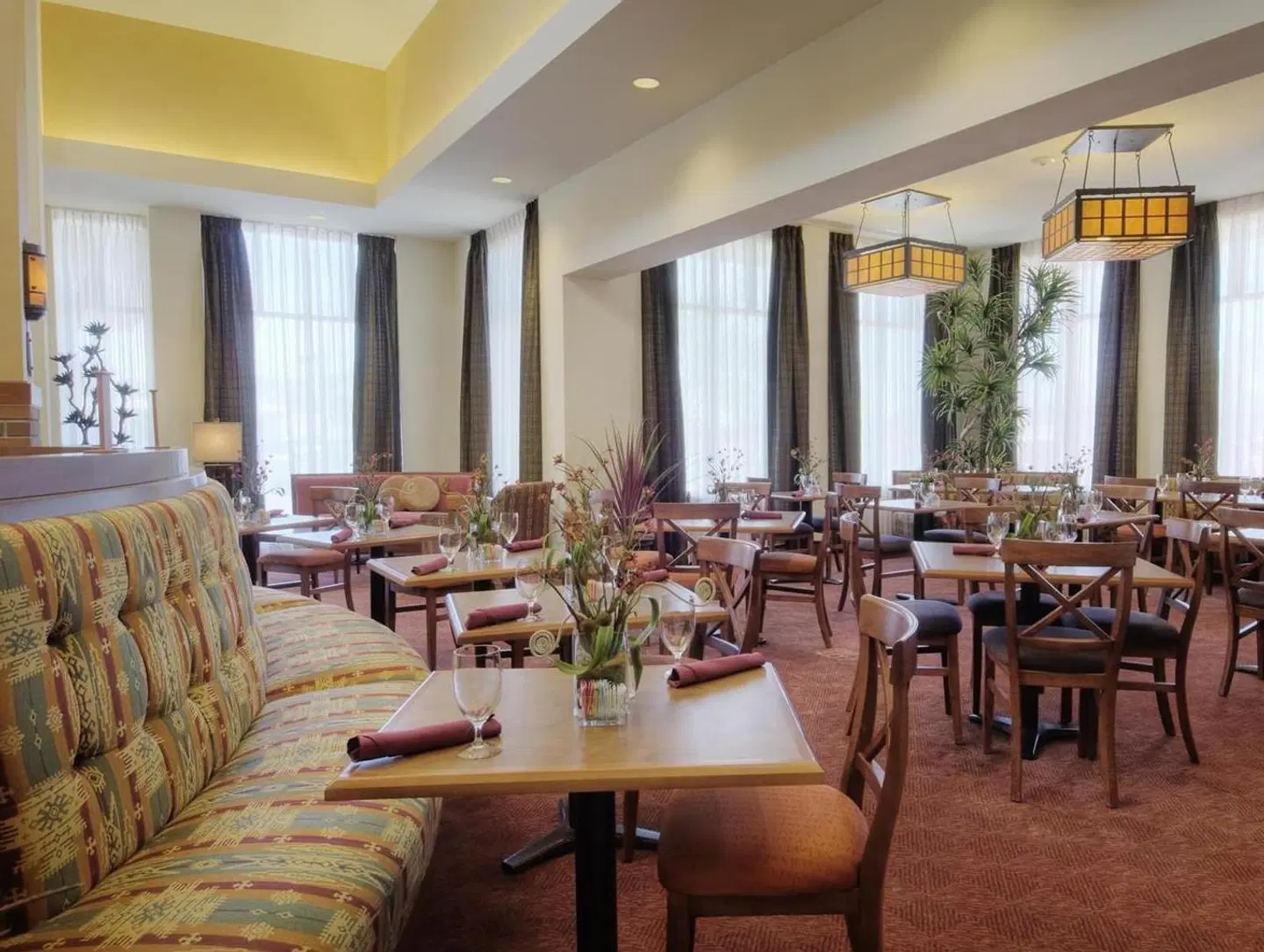 Hilton Garden Inn Yuma Pivot Point Restaurant