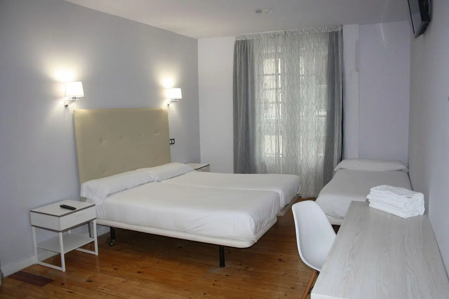 Casual Gurea ROOM_EXAMPLE