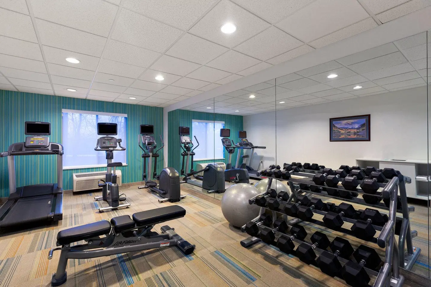 Holiday Inn Express Ellensburg by IHG SPORTS_AND_LEISURE