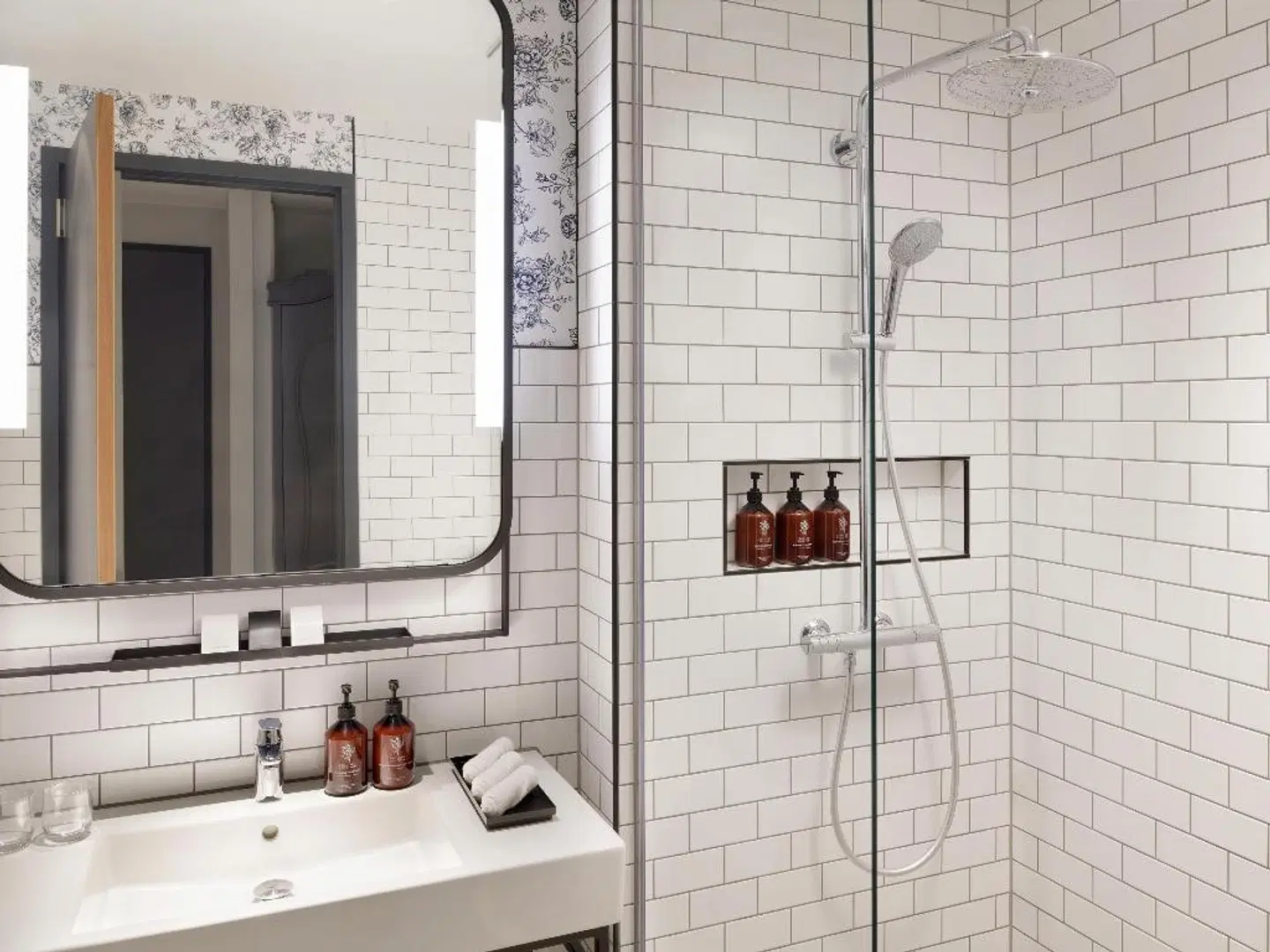Mövenpick Hotel The Hague Badezimmer