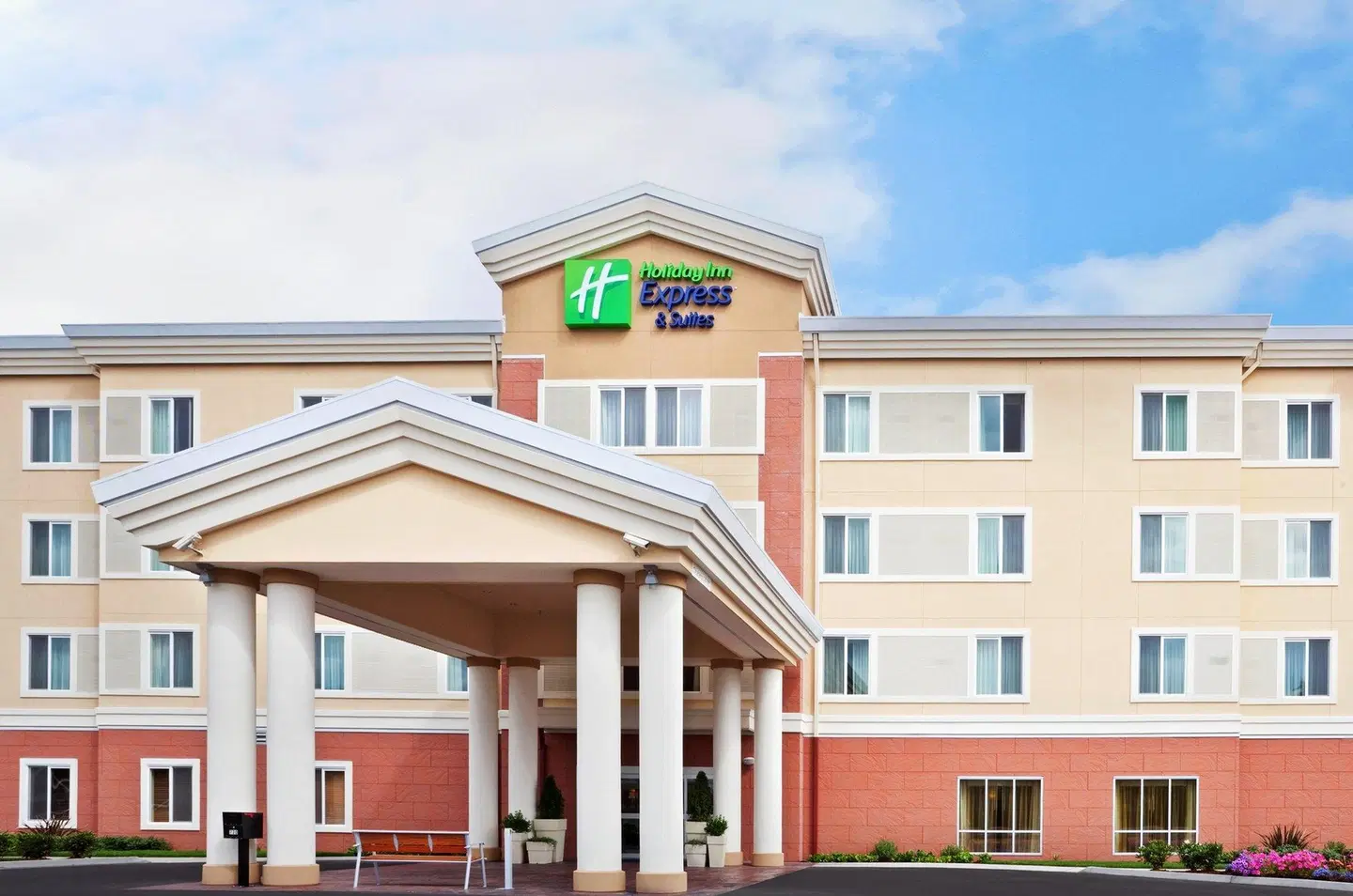 Holiday Inn Express & Suites Chehalis-Centralia by IHG EXTERIOR