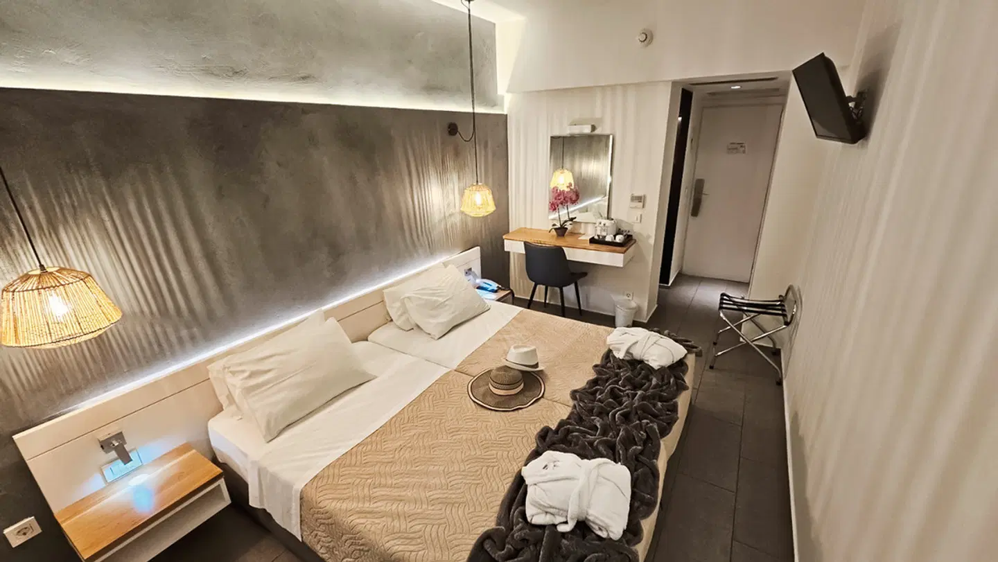 Atlantis Boutique Hotel & Spa ROOM_EXAMPLE