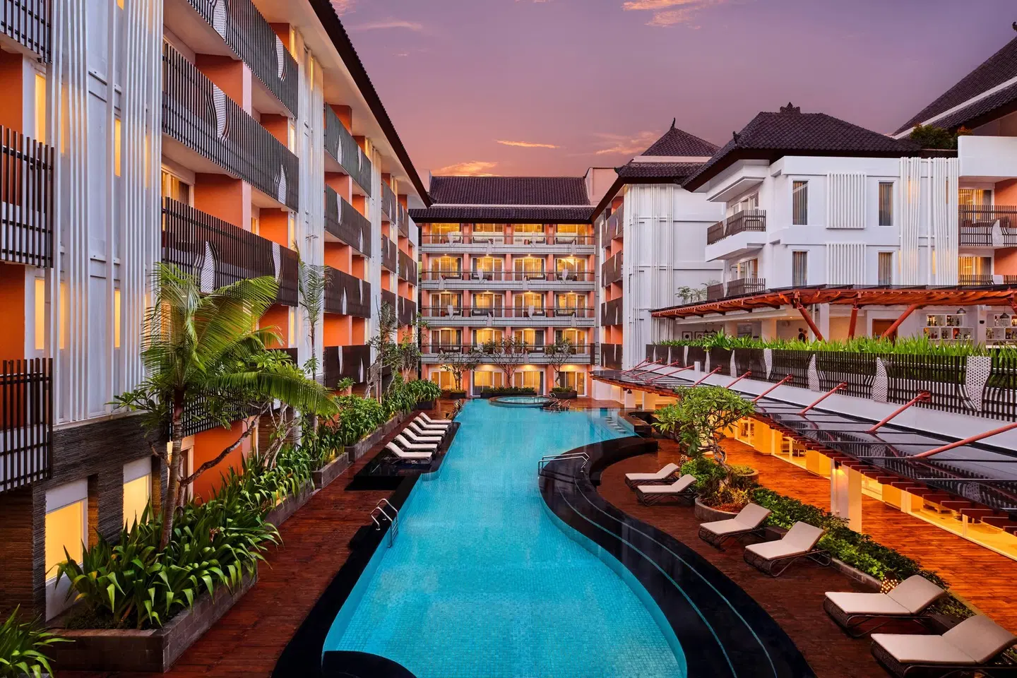 Fairfield by Marriott Bali Kuta Sunset Road EXTERIOR