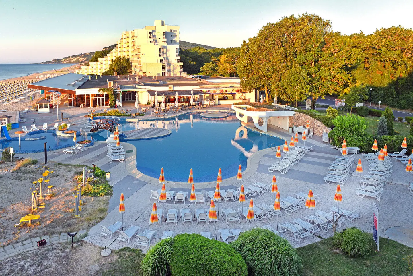 Slavuna OUTDOOR_POOL