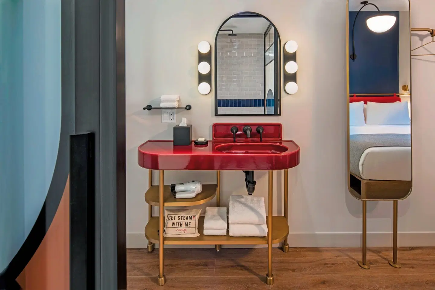 Moxy NYC Lower East Side ROOM_EXAMPLE