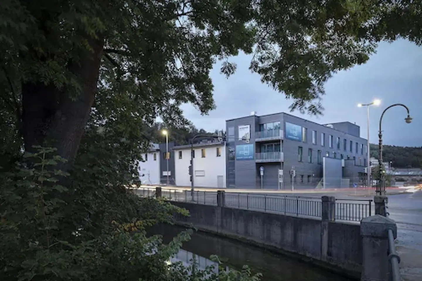 ECOME Hotel EXTERIOR